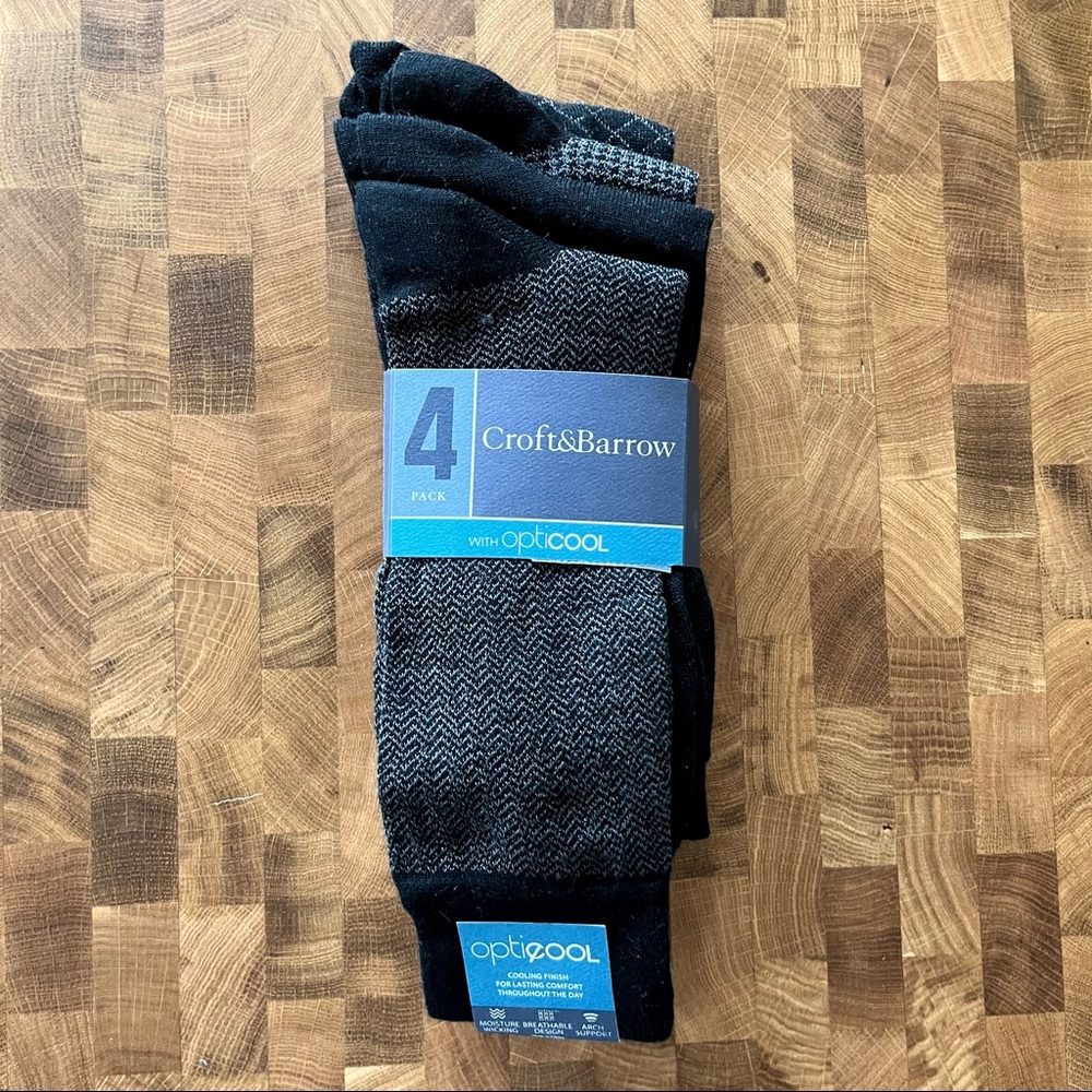 Kohl’s Croft&Barrow black patterned dress socks, 4-pack
